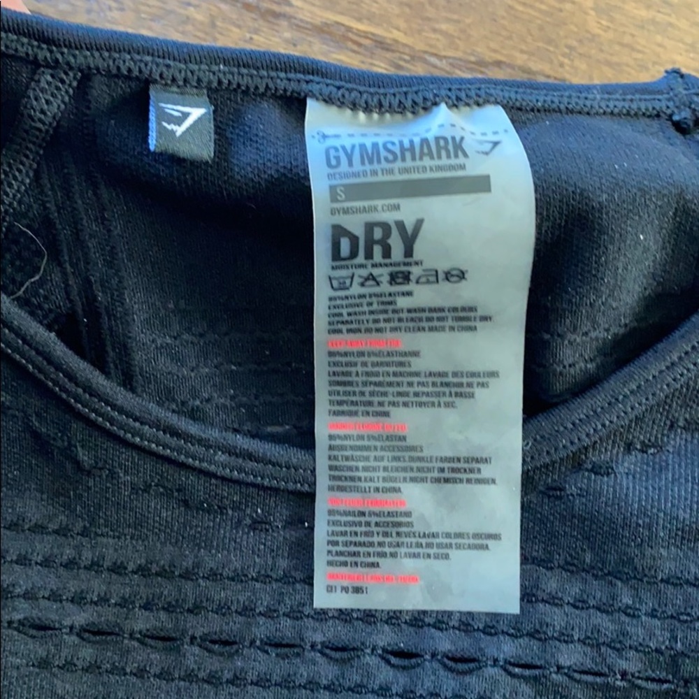 Gymshark black crop - Picture 2 of 5